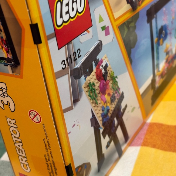 LEGO CREATOR 3in1 "Fish Tank" 31122 UNOPENED! - Picture 5 of 5